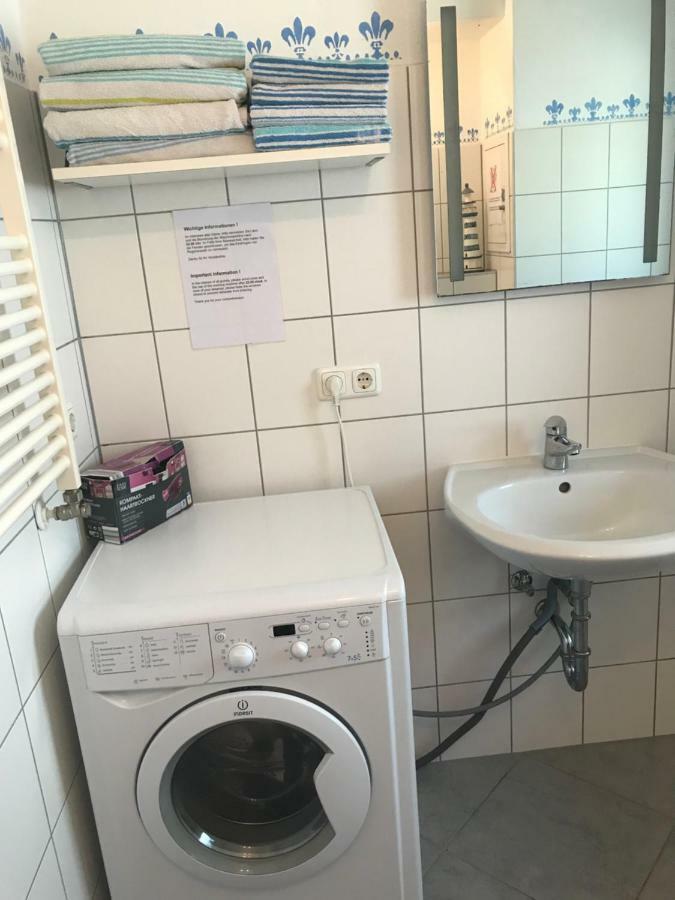 Unterkunft Fuer Arbeiter Und Monteure Grafrath  Экстерьер фото